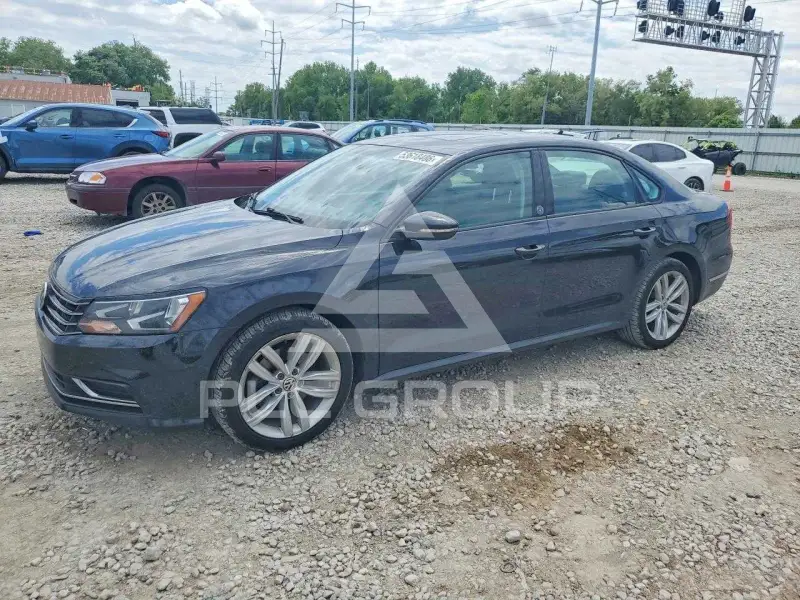 2019 Volkswagen Passat photo