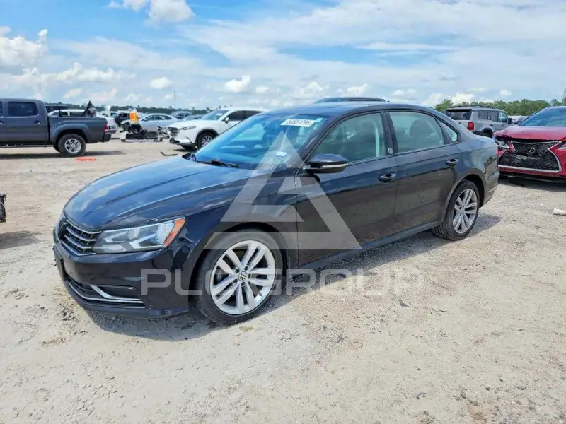2019 Volkswagen Passat photo