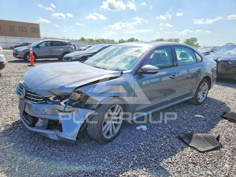 2019 Volkswagen Passat photo