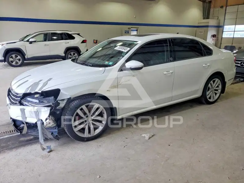 2019 Volkswagen Passat фото