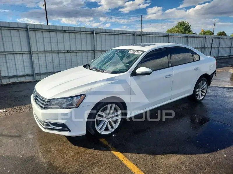2019 Volkswagen Passat фото