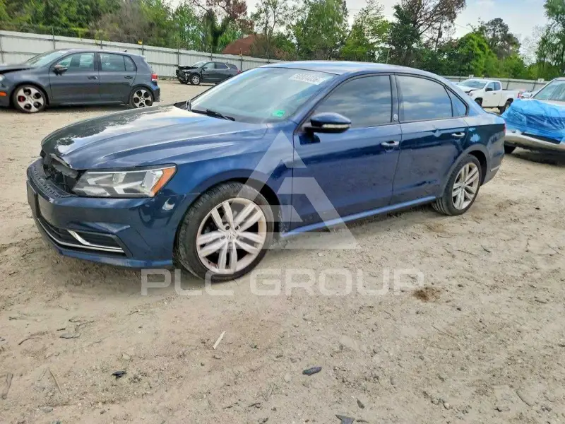 2019 Volkswagen Passat photo