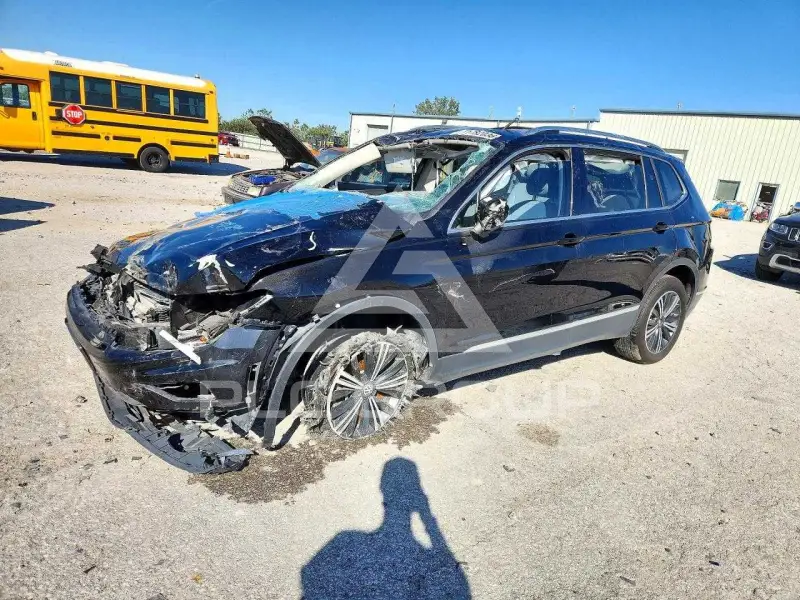 2019 Volkswagen Tiguan фото