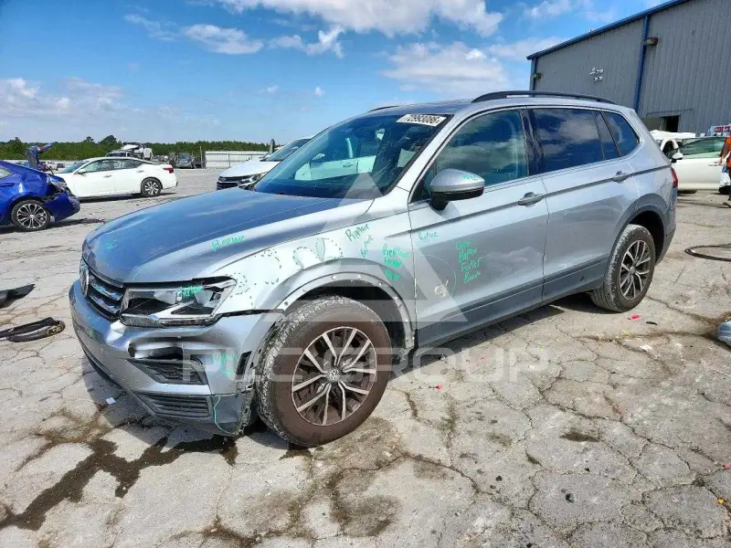 2019 Volkswagen Tiguan фото