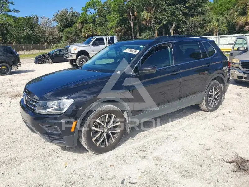 2019 Volkswagen Tiguan photo