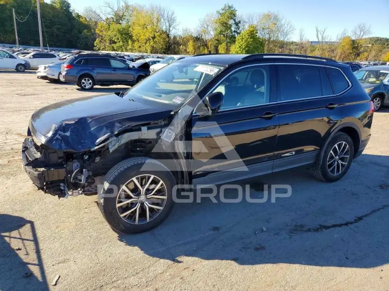 2019 Volkswagen Tiguan фото