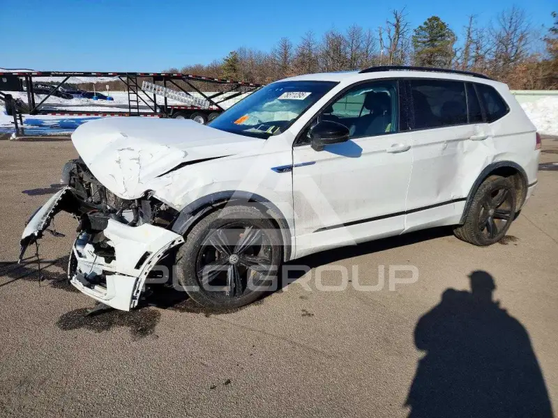 2019 Volkswagen Tiguan фото
