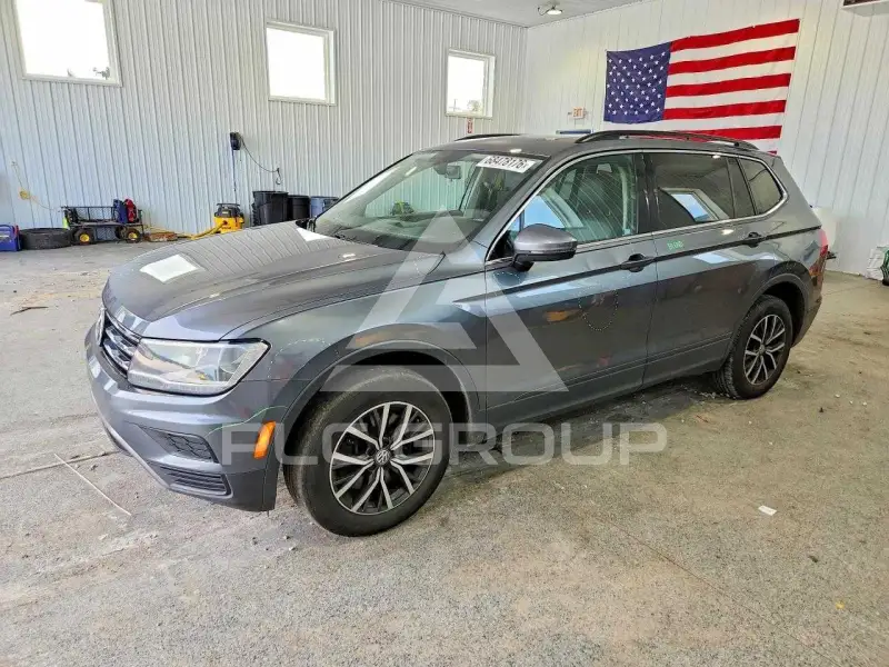 2019 Volkswagen Tiguan фото