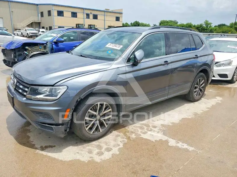 2019 Volkswagen Tiguan photo