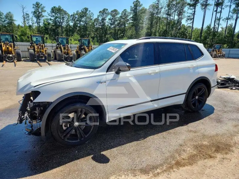 2019 Volkswagen Tiguan фото