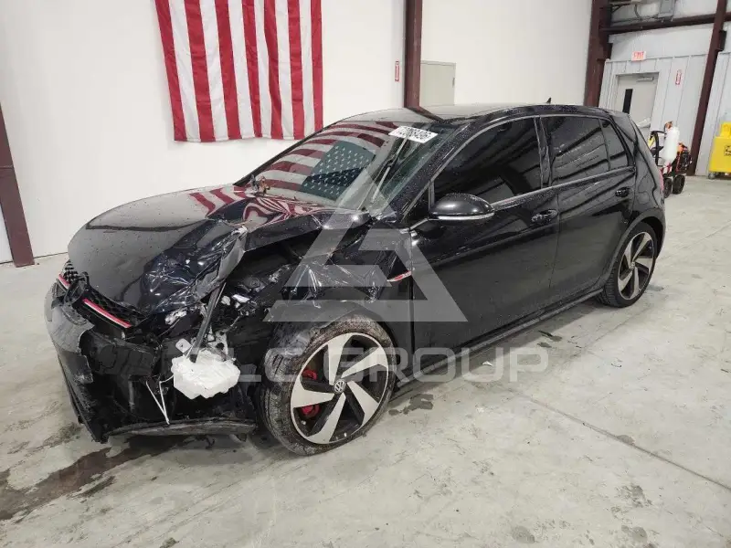 2019 Volkswagen GTI фото