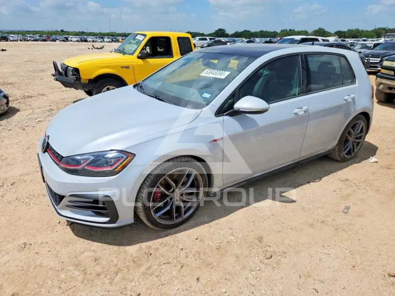 2019 Volkswagen GTI фото