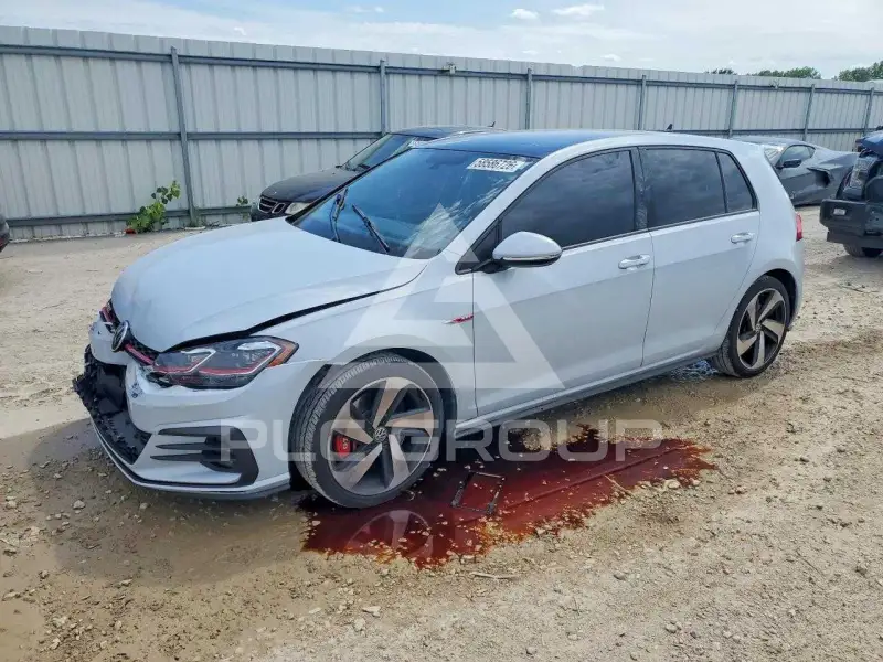 2019 Volkswagen GTI фото
