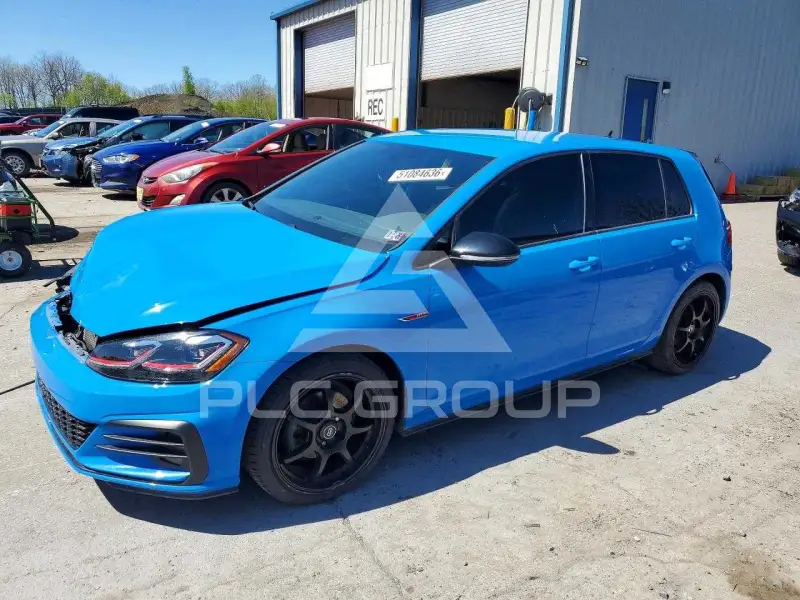 2019 Volkswagen GTI фото