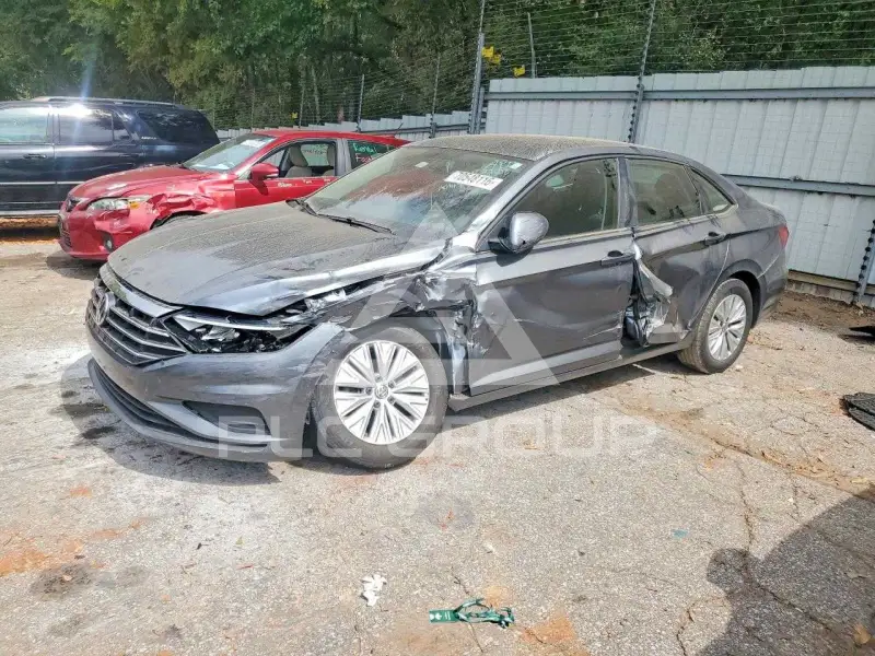 2019 Volkswagen Jetta photo