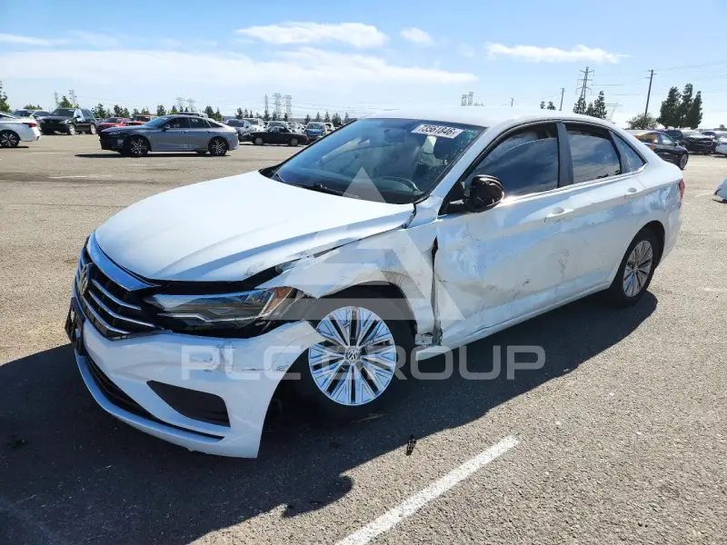 2019 Volkswagen Jetta фото