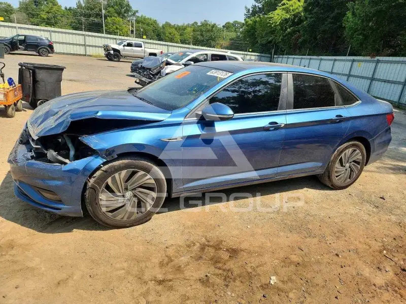 2019 Volkswagen Jetta фото