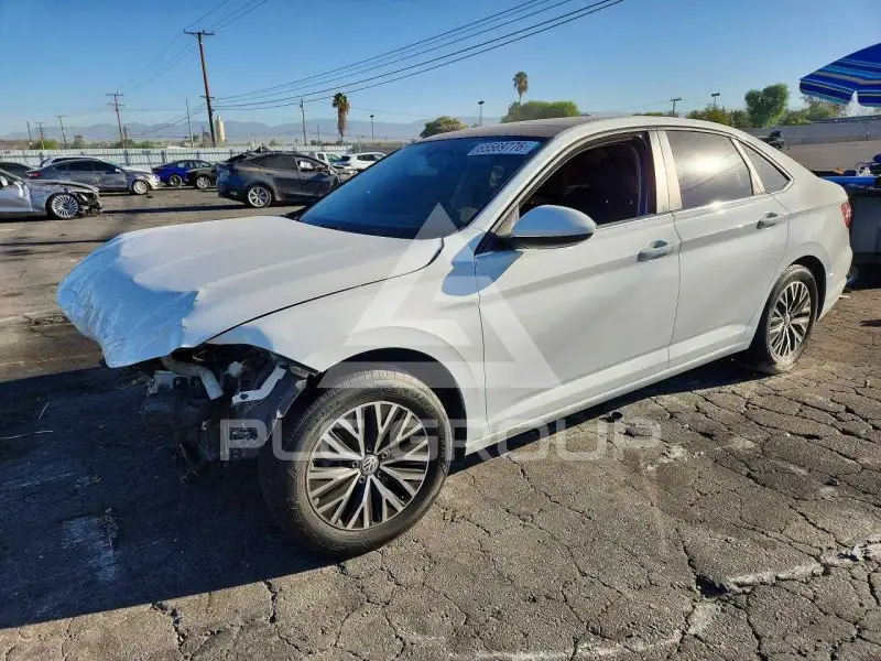2019 Volkswagen Jetta фото