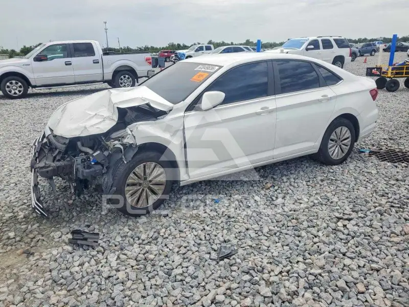 2019 Volkswagen Jetta photo