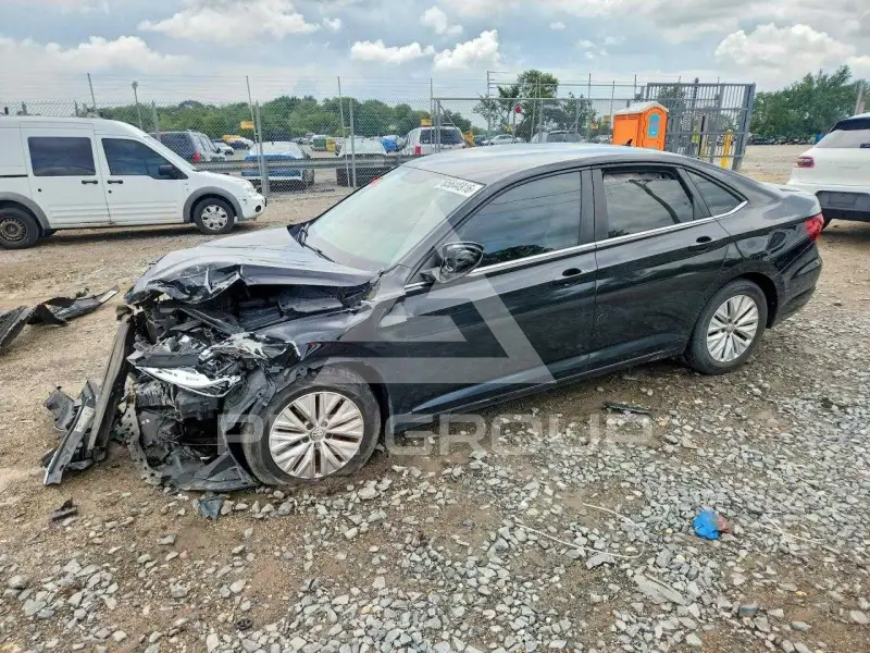 2019 Volkswagen Jetta photo