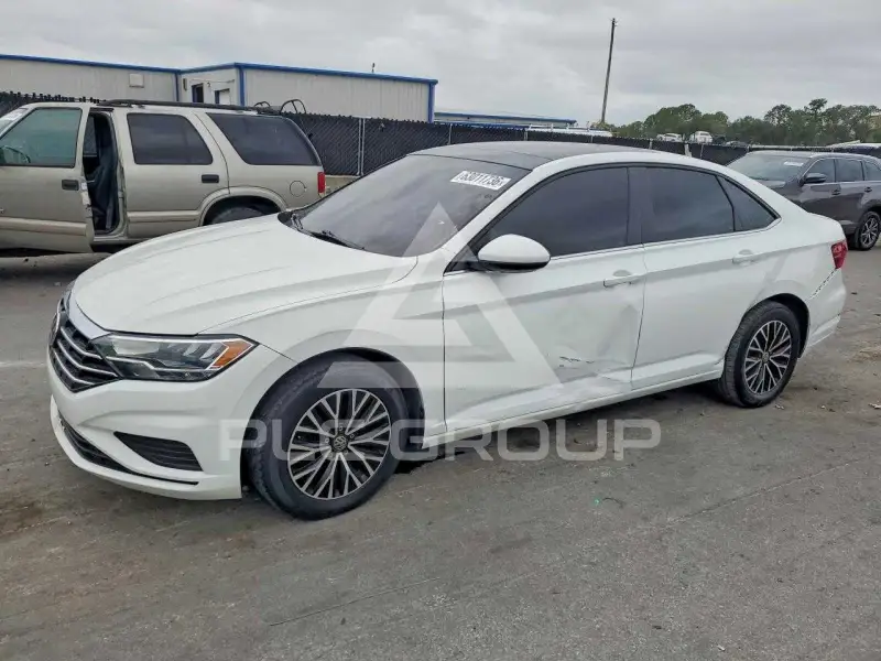 2019 Volkswagen Jetta photo