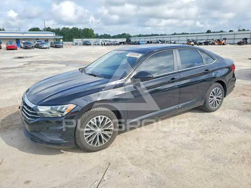 2019 Volkswagen Jetta photo