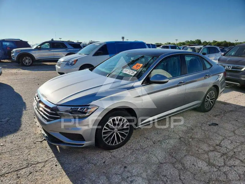 2019 Volkswagen Jetta фото