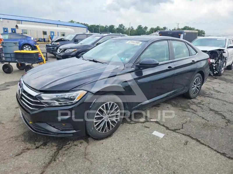2019 Volkswagen Jetta фото