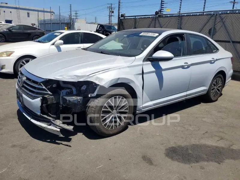 2019 Volkswagen Jetta фото