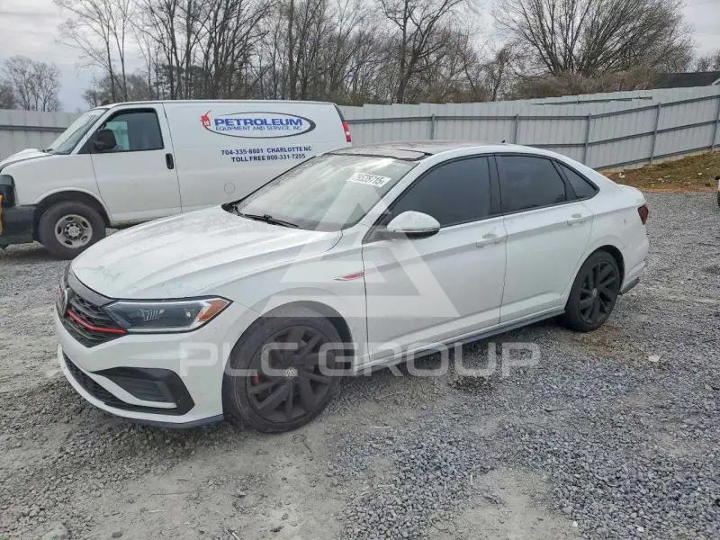2019 Volkswagen Jetta фото
