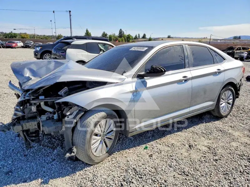 2019 Volkswagen Jetta фото