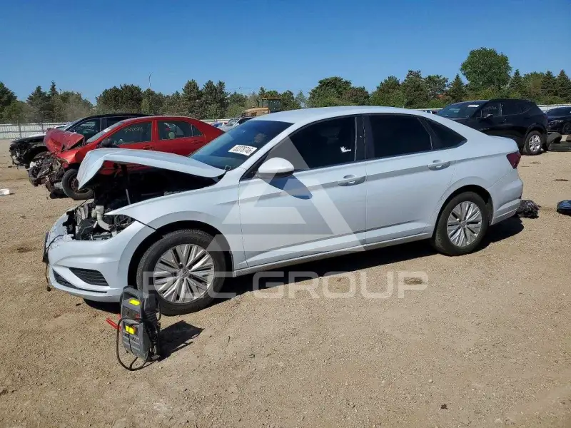 2019 Volkswagen Jetta photo