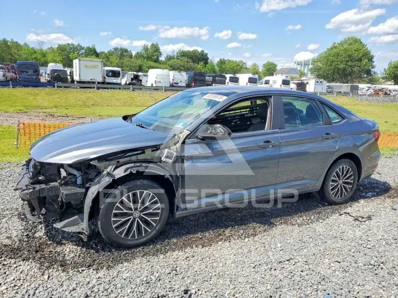 2019 Volkswagen Jetta photo