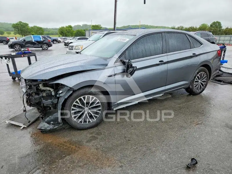 2019 Volkswagen Jetta фото