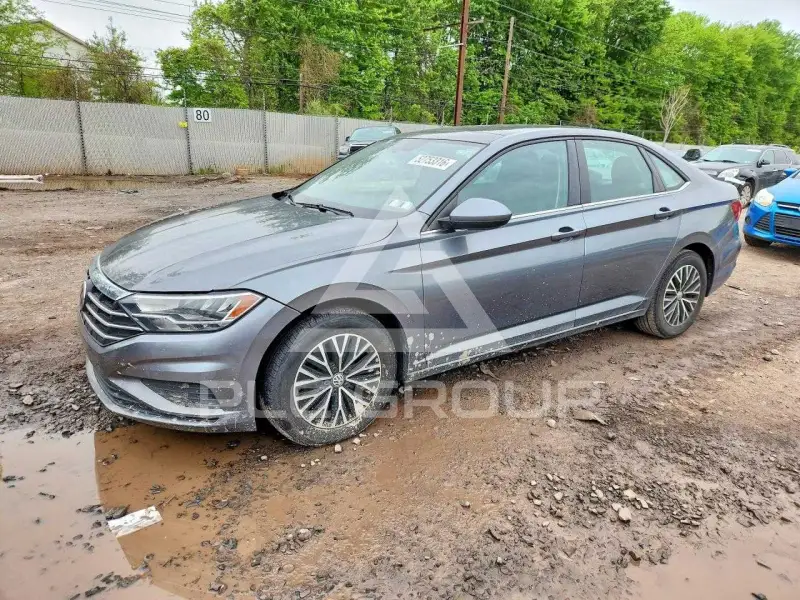 2019 Volkswagen Jetta photo