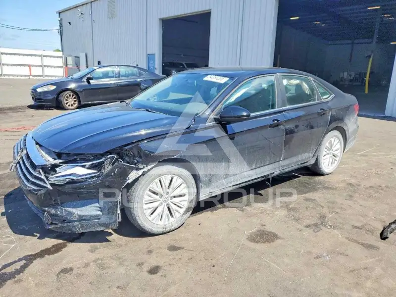 2019 Volkswagen Jetta фото