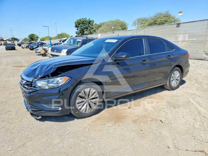 2019 Volkswagen Jetta фото