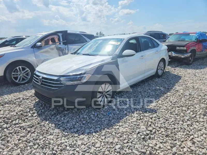 2019 Volkswagen Jetta фото