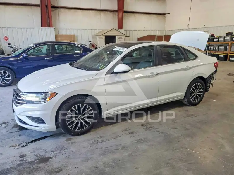 2019 Volkswagen Jetta фото