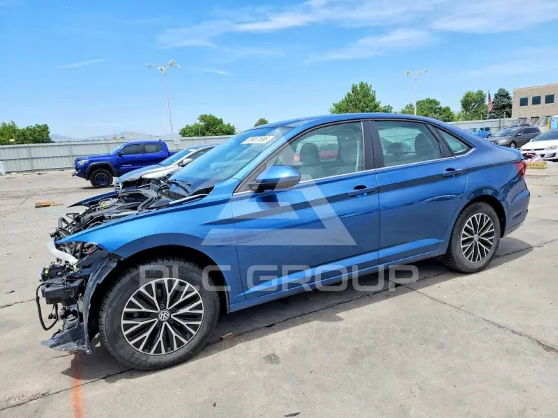 2019 Volkswagen Jetta photo