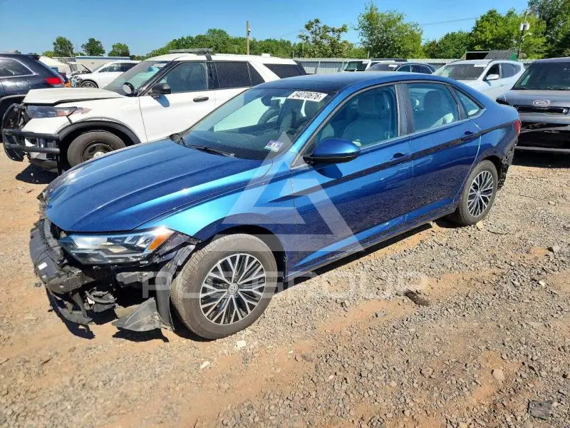 2019 Volkswagen Jetta фото