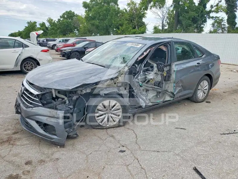 2019 Volkswagen Jetta photo
