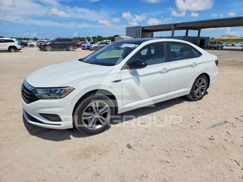 2019 Volkswagen Jetta фото