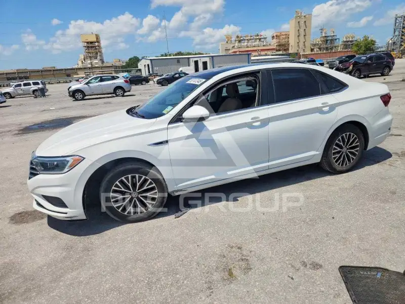 2019 Volkswagen Jetta фото