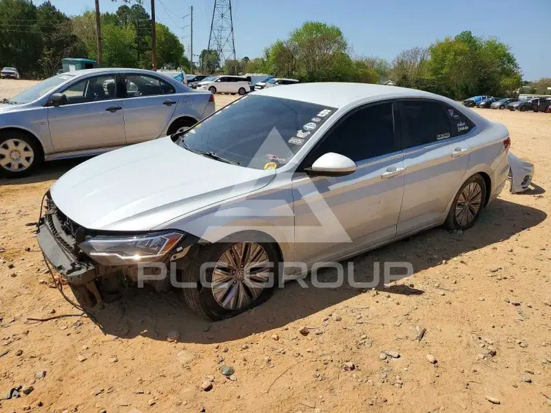 2019 Volkswagen Jetta photo