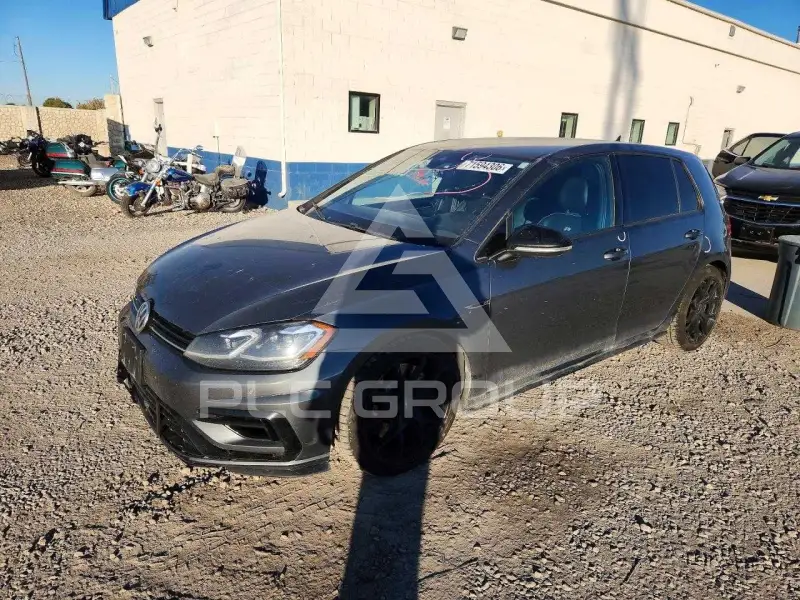2019 Volkswagen GOLF фото