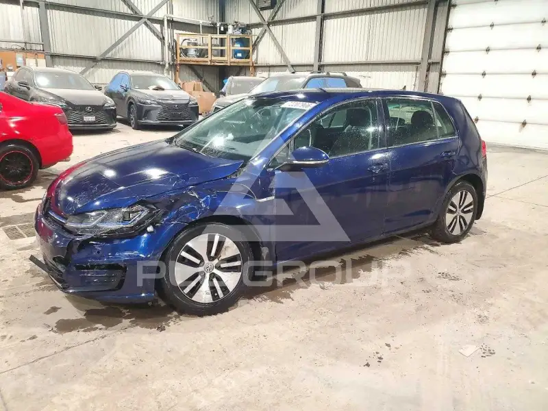 2019 Volkswagen GOLF photo