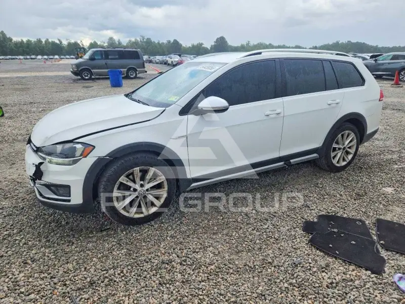 2019 Volkswagen GOLF фото