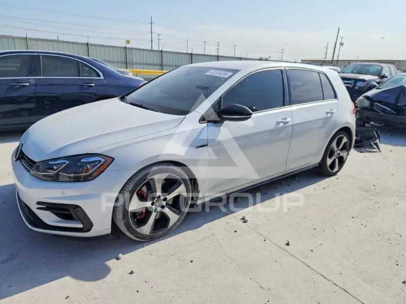 2019 Volkswagen GOLF фото