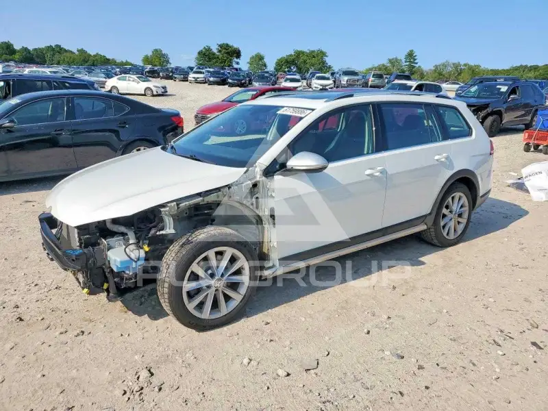 2019 Volkswagen GOLF фото